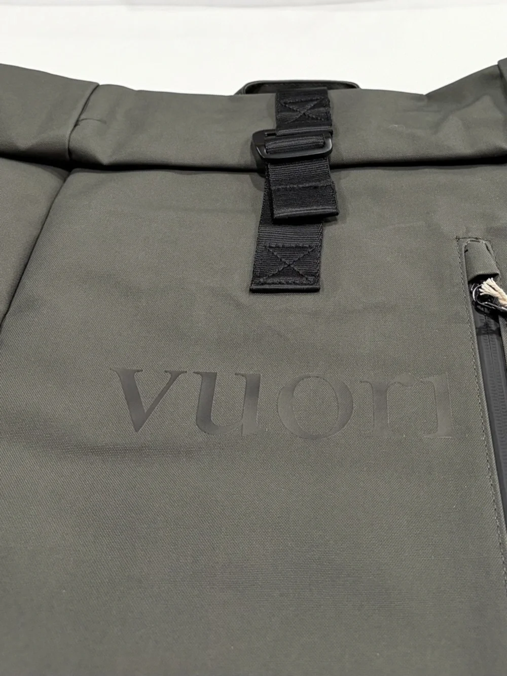 Vuori Backpack Green Balsam NWT Open Compartment Roll Top Closure Lpatop Sleeve